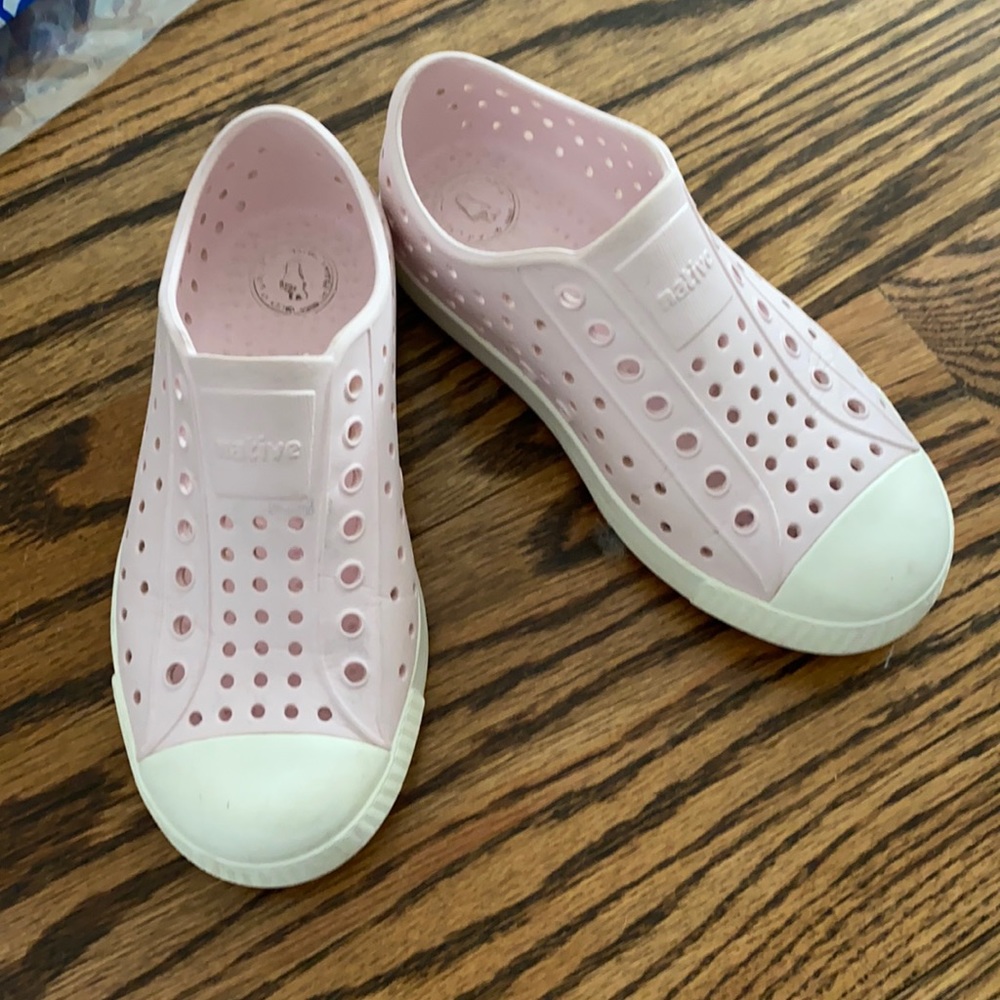 Natives size 12